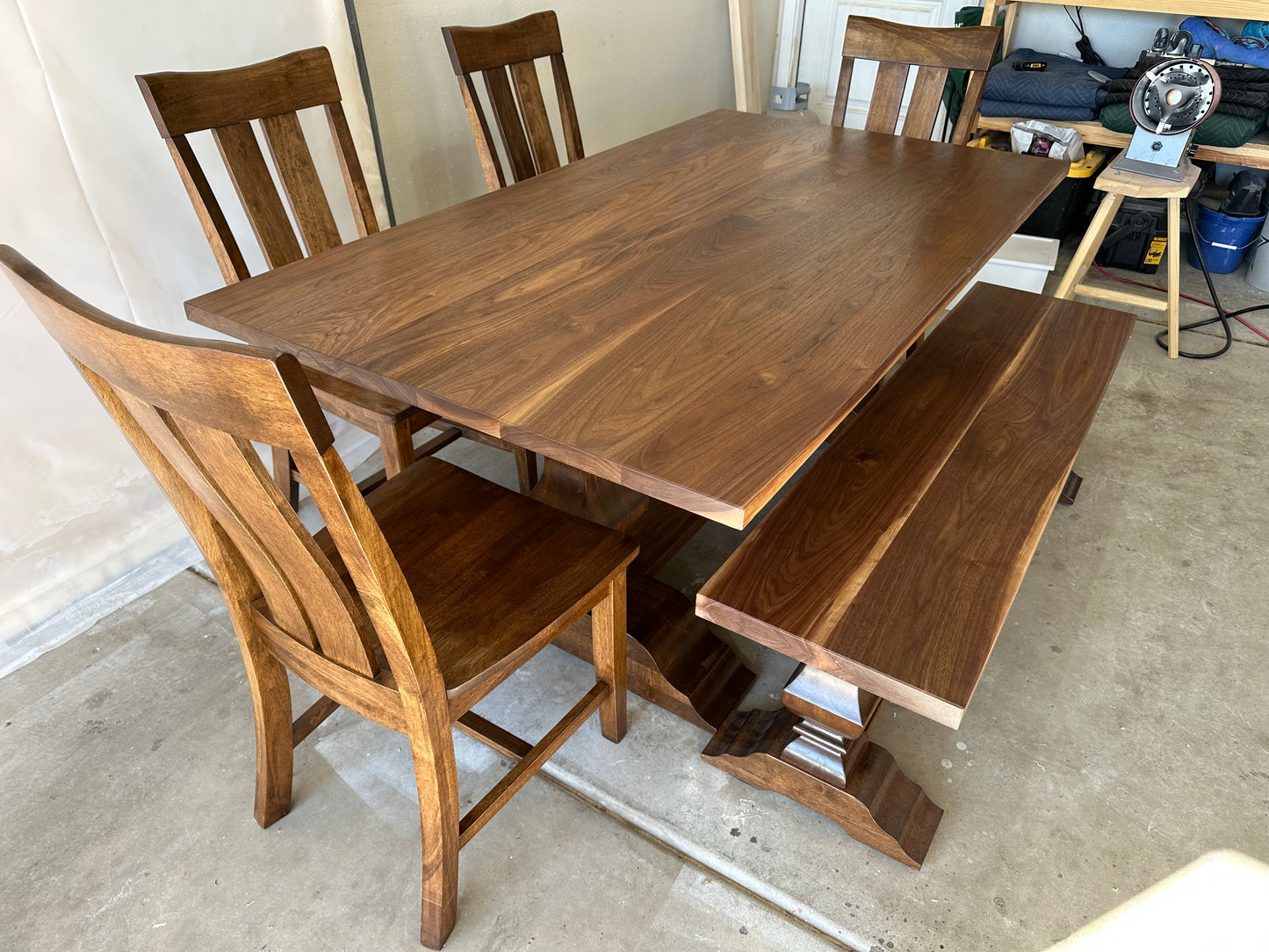 The Oakley Table