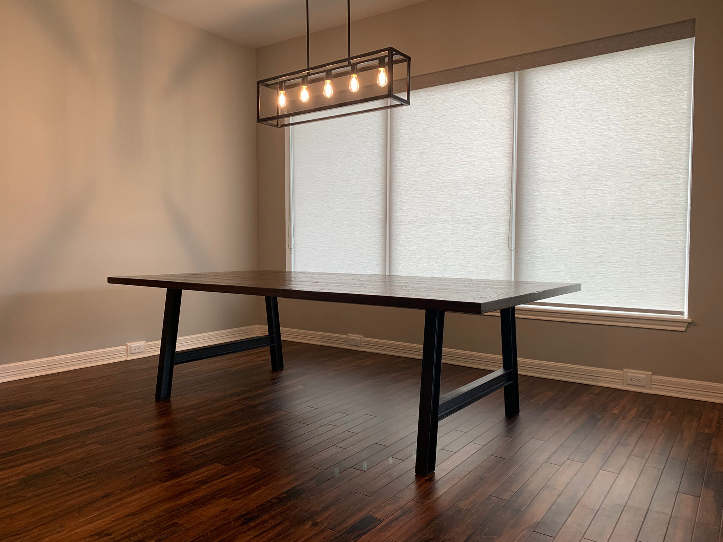 The Kingston Table