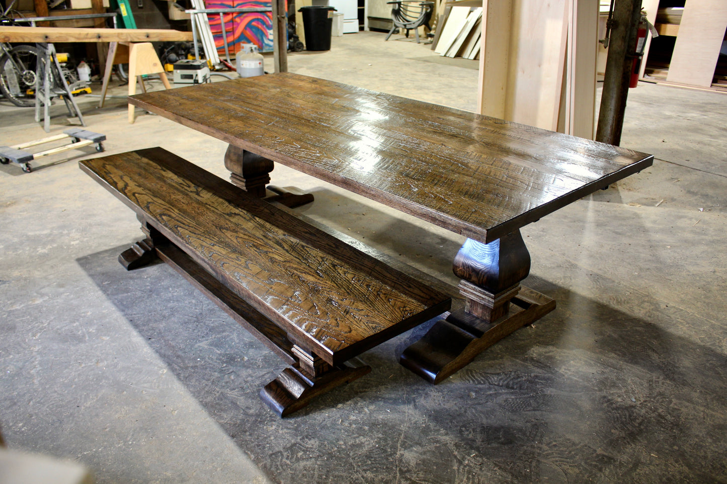 The Oakley Table