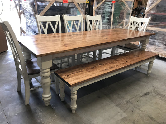 The Missy Bench